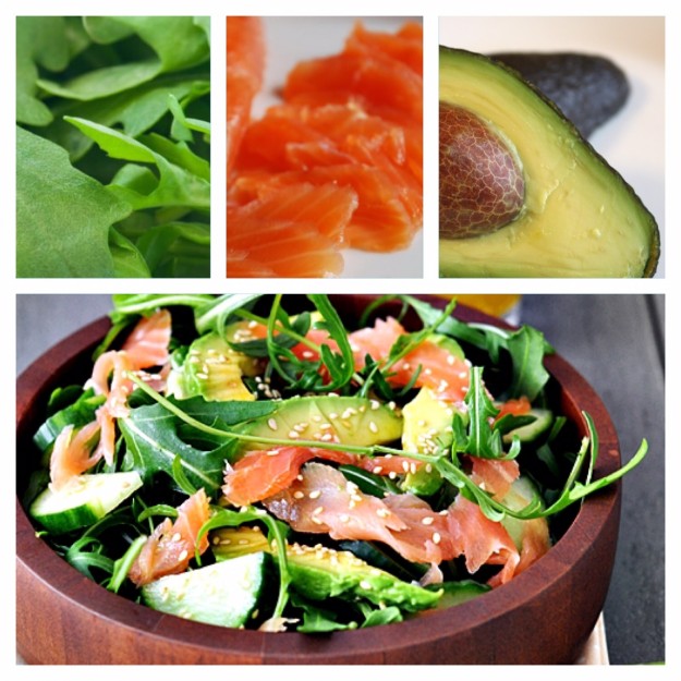 Laksesalat med sesam og avocado