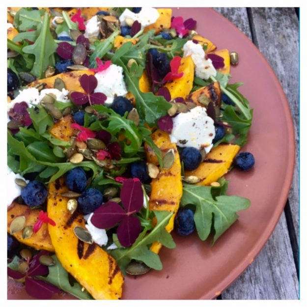 grillet græskar salat